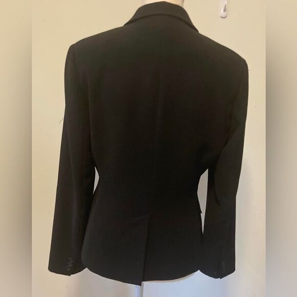 Calvin Klein Elegant Black Blazer - Picture 3 of 9